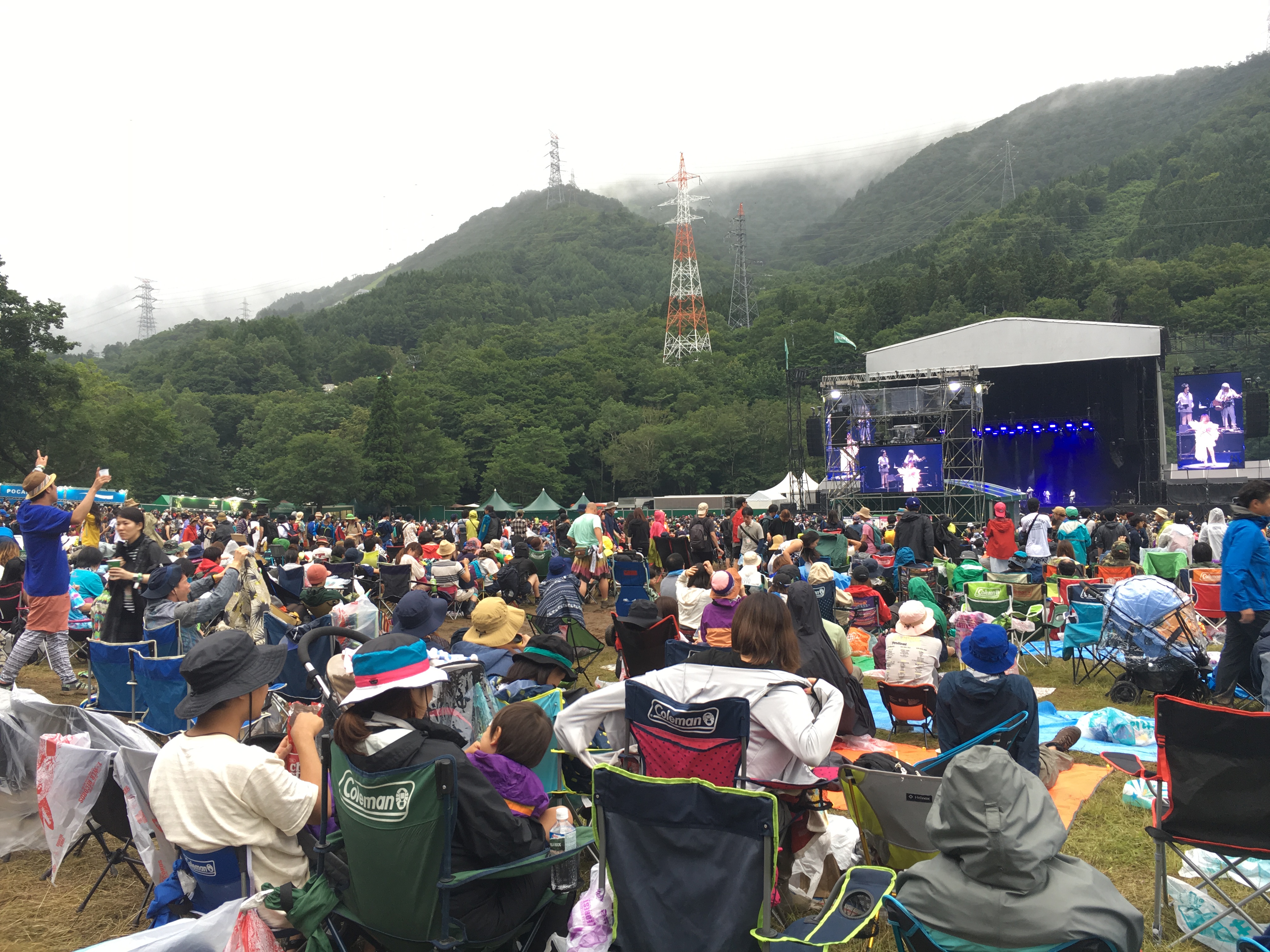 17フジロックの感想 天気予報を裏切る３日連続雨 In The Early Afternoon